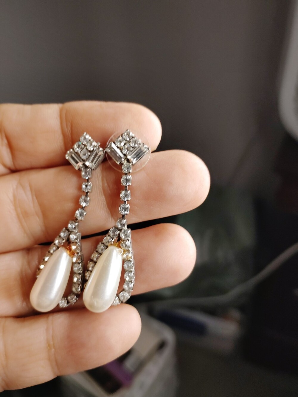 Vintage Pearl Teardrop Dangle Earrings - Silver and White
